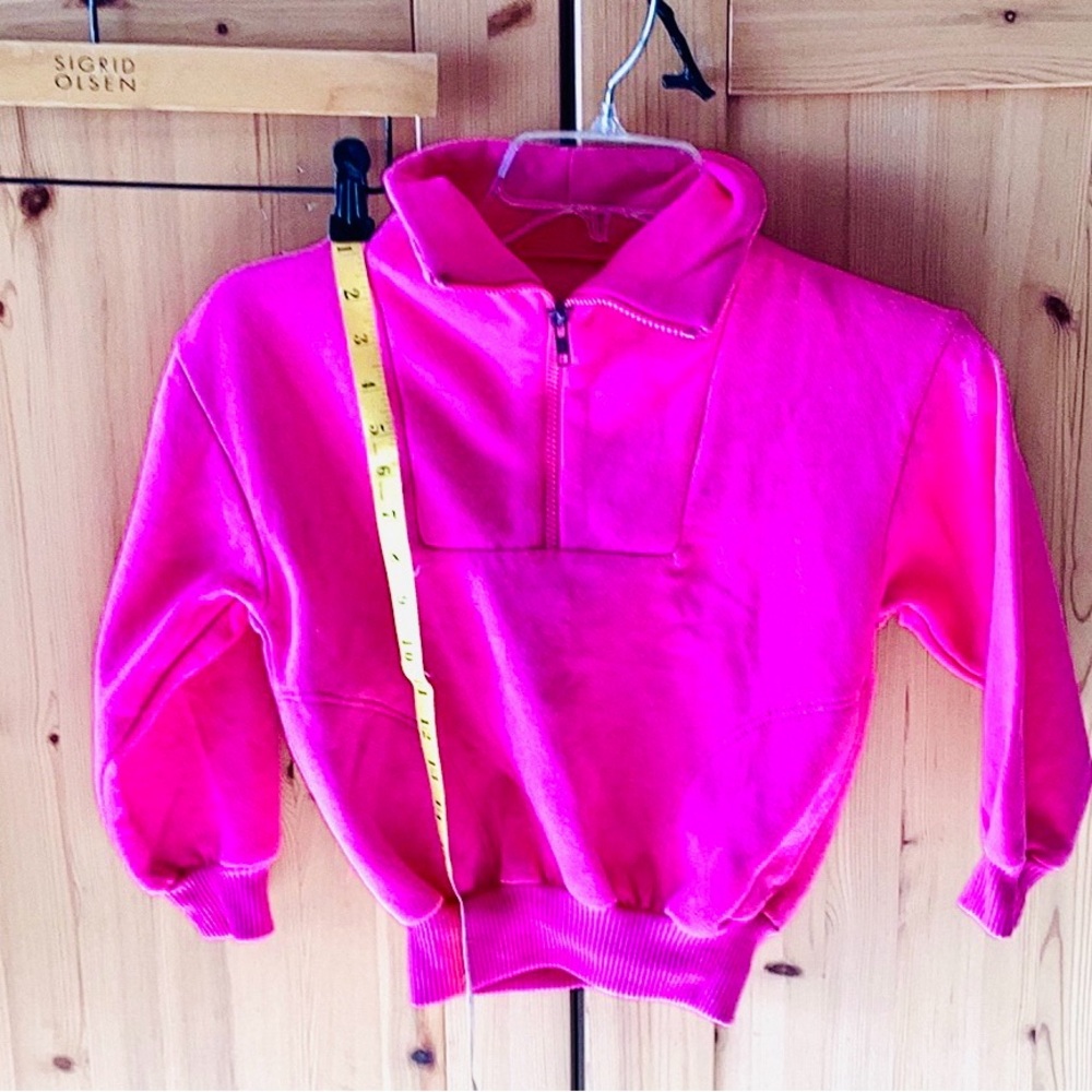 💗 DeadStock 80’s SweatShirt Pink 1/4 Zip GIRLS SWEATSHIRT EVC